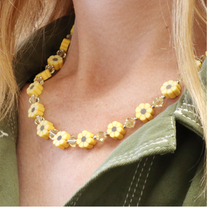 Free Instructions: Sunshine & Sunflowers Necklace