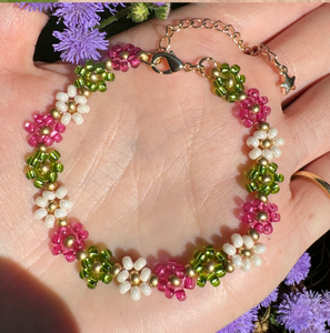 Free Instructions: Bloom Bracelet