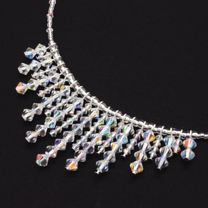 Free instructions: Aurora Crystal Necklace