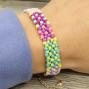 Free Instructions : Macaron Bracelet