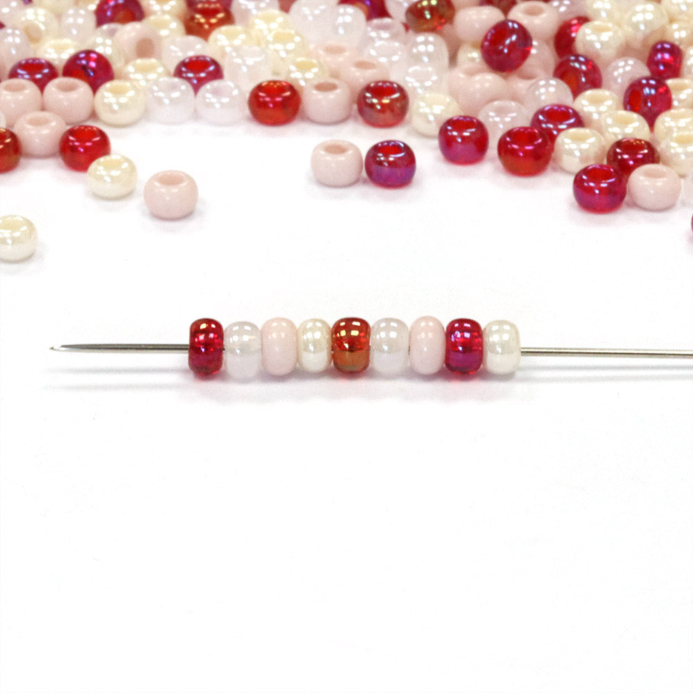 Seed Bead Strawberries & Cream Mix 8/0 - Pack of 50g