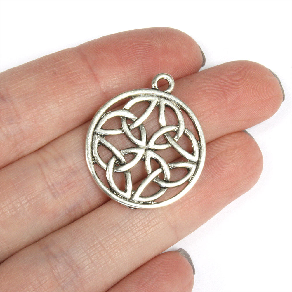 Quad Triquetra Pendant Antique Silver 25x29mm - Pack of 10