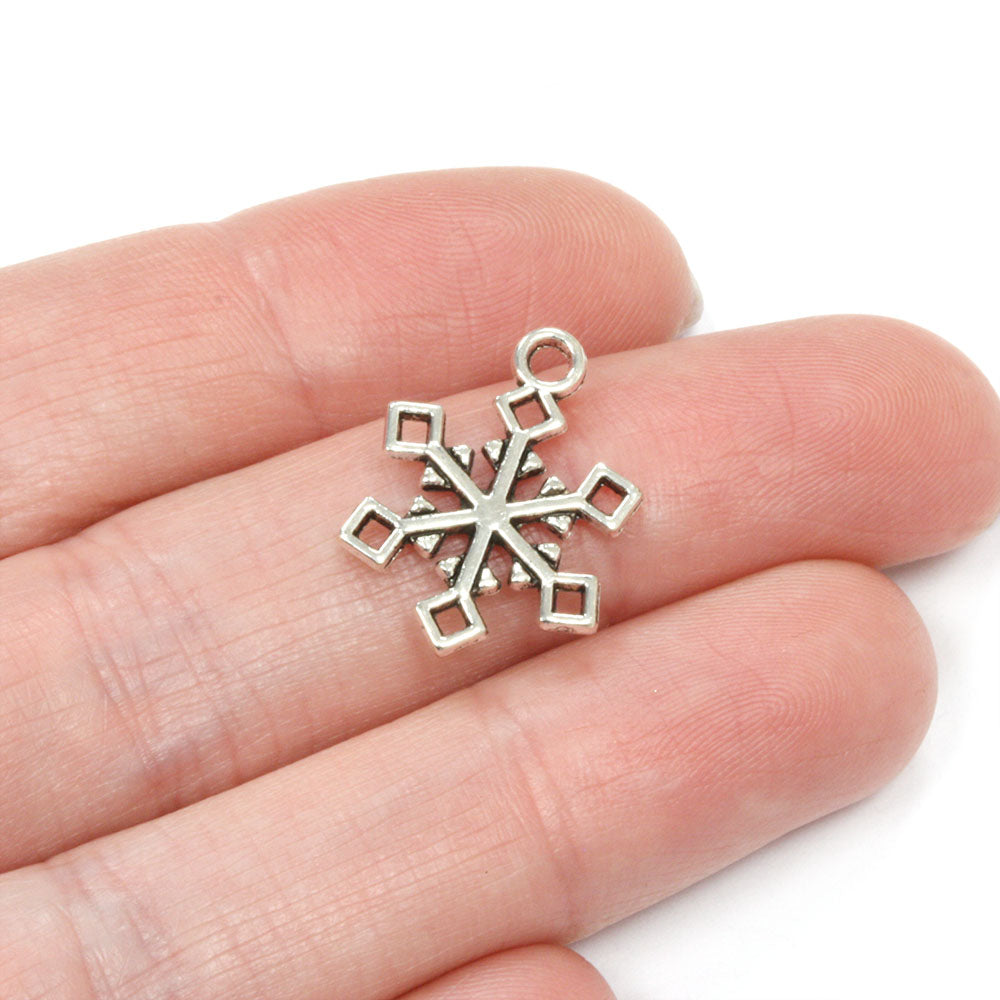 Loop Snowflake Antique Silver 14x19mm - Pack of 20