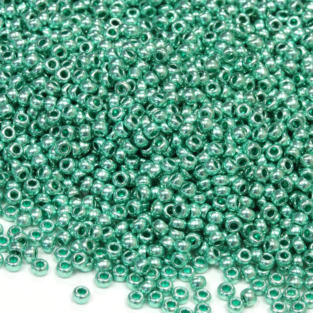 Czech Metallic Bright Green Rocaille/Seed 11/0-Pack of 3g